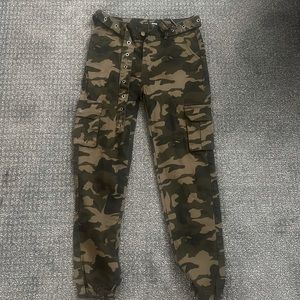 Army cargo pants, snug fit, dark green and light green